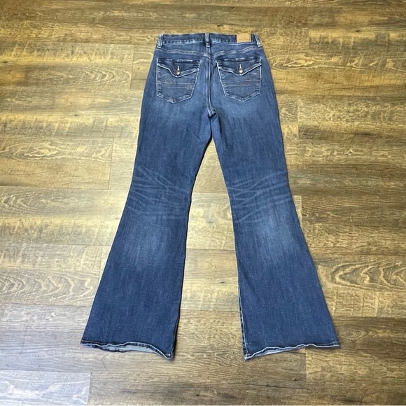 American Eagle Curvy Super Hi-Rise Flare Next Level Stretch Jeans Women’s Size 8 - Picture 1 of 12